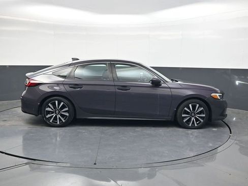 Used 2022 Honda Civic EX-L image 3