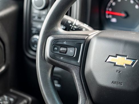 Used 2019 Chevrolet Silverado 1500 Custom image 19