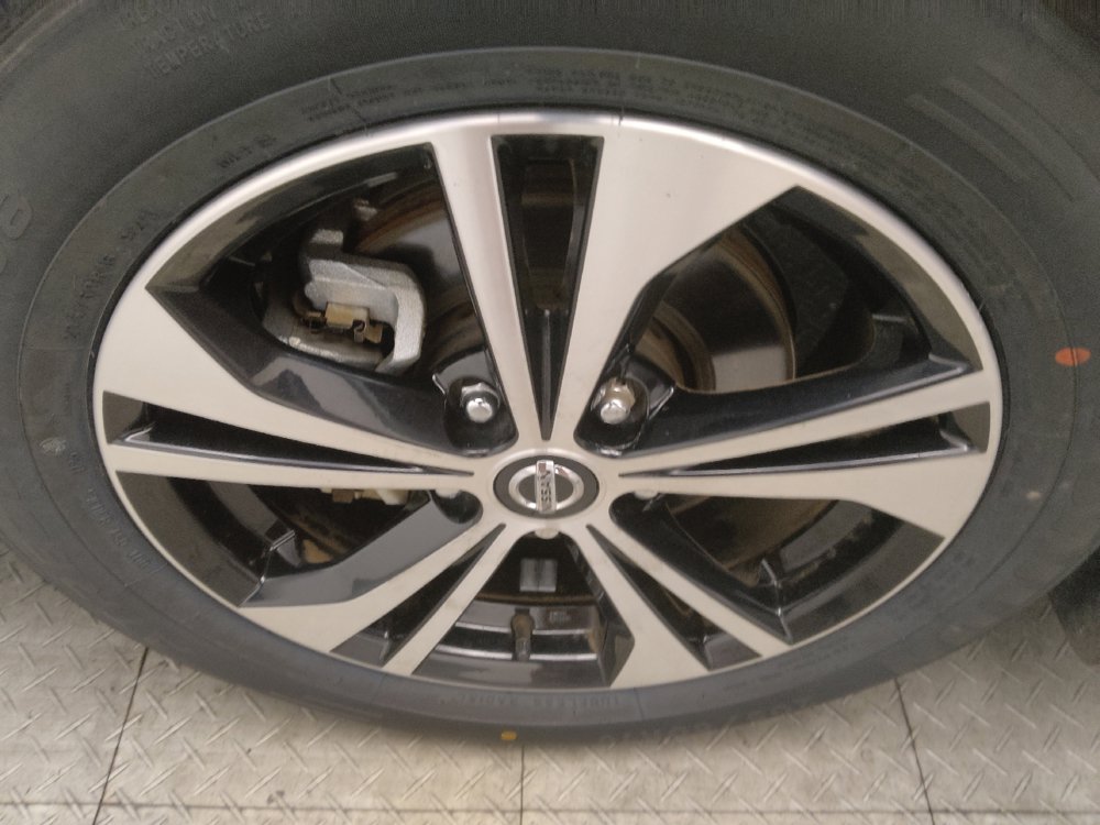 Used 2020 Nissan Sentra SV w/ Trunk Package FWD image 31