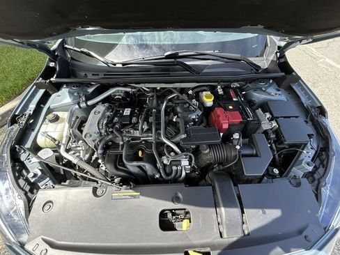 Certified 2024 Nissan Sentra SR w/ SR Premium Package FWD image 14