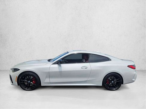 Certified 2024 BMW 430i Coupe w/ M Sport Package RWD image 9