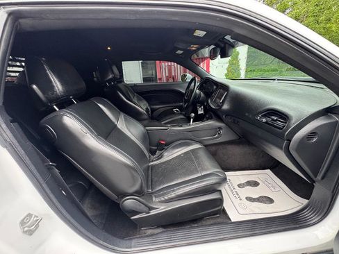 Used 2016 Dodge Challenger R/T Plus RWD image 24