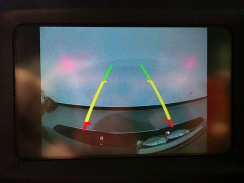 Used 2019 RAM 1500 Classic SLT image 9