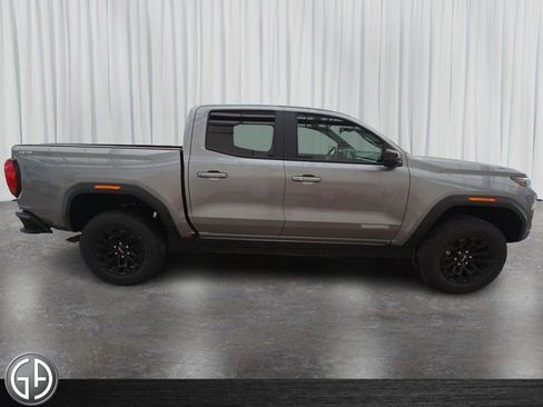 New 2026 GMC Canyon Elevation w/ Convenience Package image 4