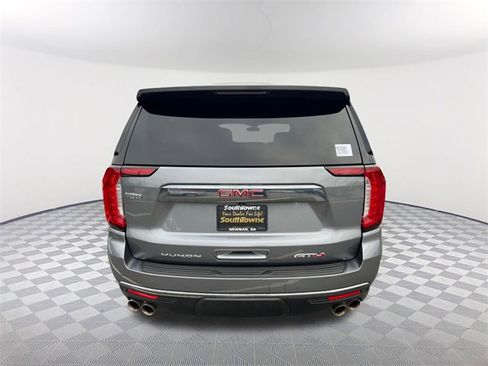 Used 2022 GMC Yukon XL AT4 w/ Max Trailering Package image 6