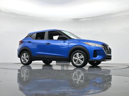 Used 2024 Nissan Kicks S FWD image 34