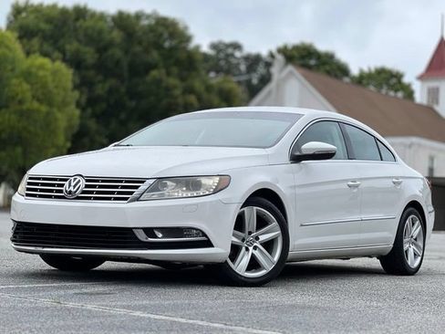 Used 2013 Volkswagen CC Sport FWD image 1