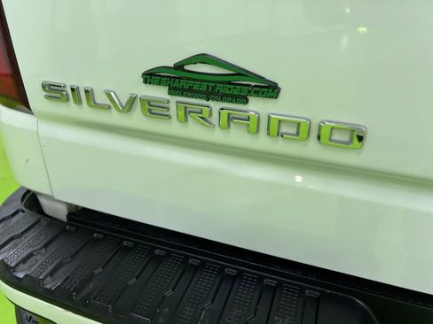 Used 2019 Chevrolet Silverado 1500 High Country w/ Z71 Off-Road Package image 22