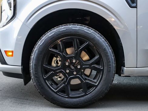 New 2026 Ford Maverick Lobo AWD/4WD image 11