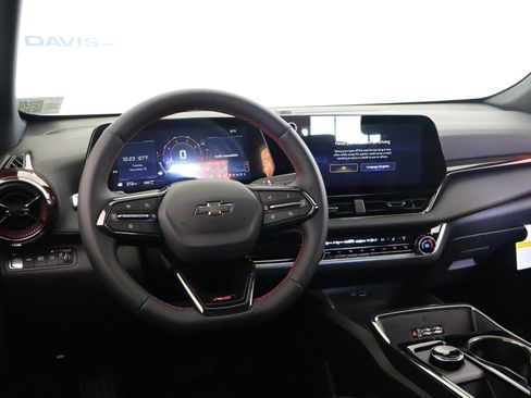 New 2026 Chevrolet Equinox RS image 16