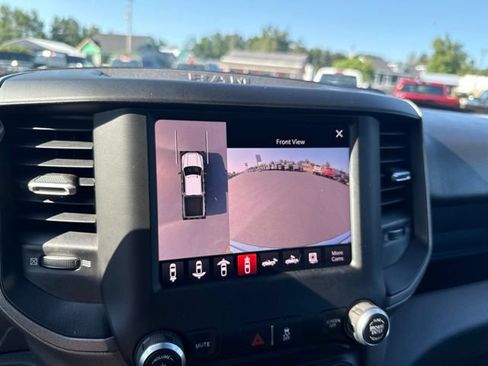 Used 2024 RAM 3500 Tradesman w/ Towing Technology Group AWD/4WD image 30