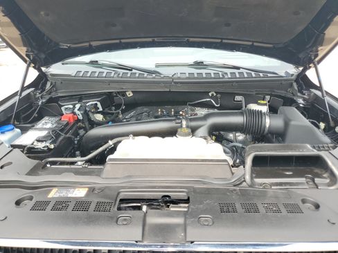 Certified 2023 Lincoln Navigator L Reserve AWD/4WD image 8