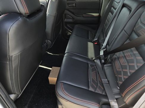 New 2026 Nissan Frontier Pro-X RWD image 13