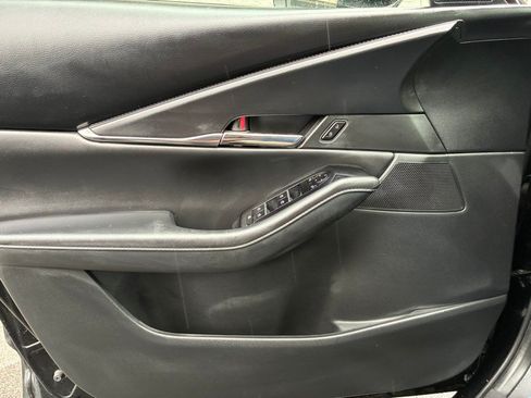 Used 2023 MAZDA CX-30 AWD 2.5 S w/ Preferred Package image 13