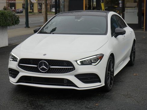 Used 2023 Mercedes-Benz CLA 250 image 3