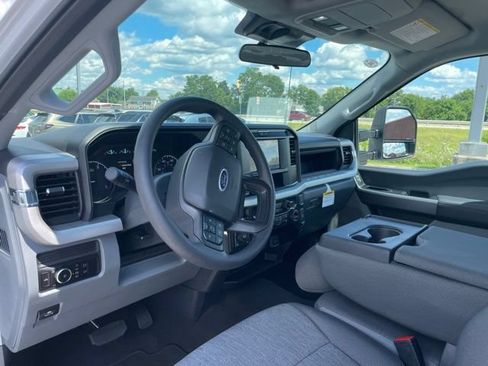 New 2026 Ford F250 XL w/ STX Appearance Package AWD/4WD image 30