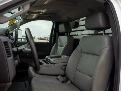 Used 2015 GMC Sierra 3500 2WD Regular Cab image 15