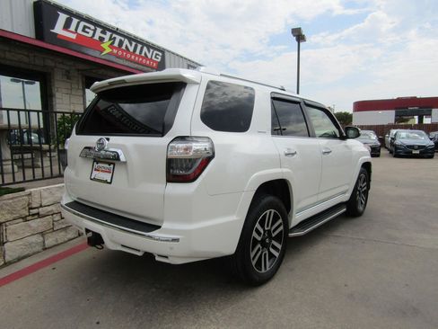 Used 2017 Toyota 4Runner Limited RWD image 4