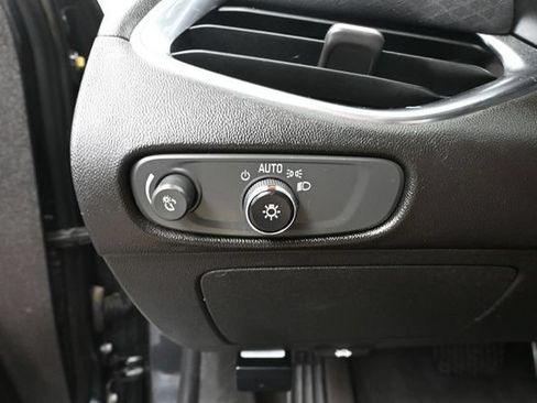 Used 2016 Chevrolet Malibu LT FWD image 28