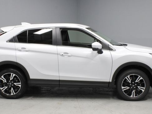 New 2026 Mitsubishi Eclipse Cross SE image 9