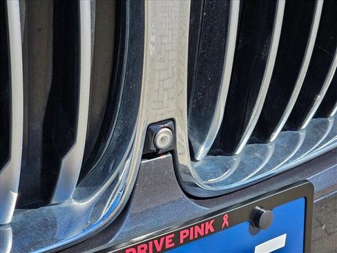 Used 2019 BMW X5 xDrive40i w/ M Sport Package image 4