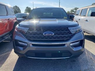Used 2023 Ford Explorer XLT w/ Equipment Group 202A RWD video 2