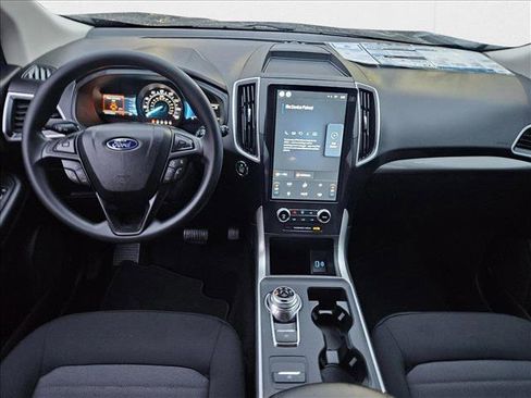 New 2024 Ford Edge SE image 11