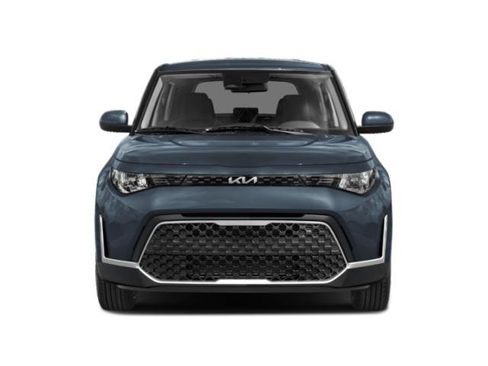 Used 2023 Kia Soul LX w/ LX Technology Package FWD image 4