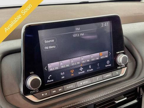 Used 2021 Nissan Rogue SV FWD image 14