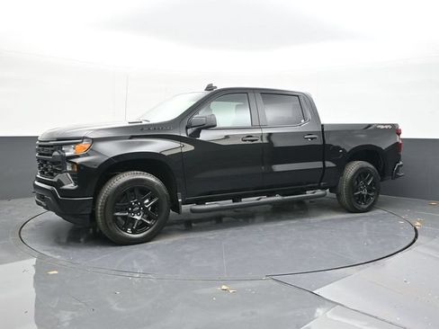 New 2026 Chevrolet Silverado 1500 Custom w/ LPO, Dark Essentials Package AWD/4WD image 5