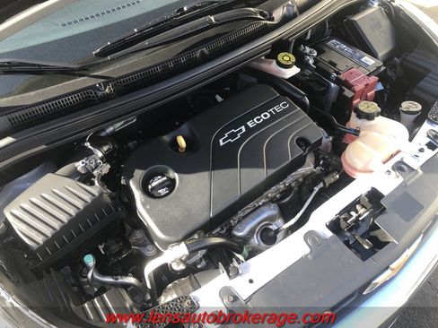 Used 2020 Chevrolet Spark LS image 23