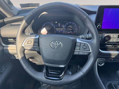 Used 2026 Toyota Grand Highlander Limited image 12