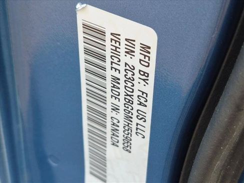 Used 2021 Dodge Charger SXT w/ Blacktop Package RWD image 15