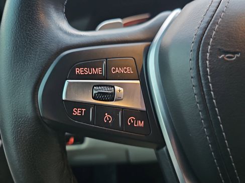 Used 2022 BMW X5 sDrive40i w/ Premium Package image 19