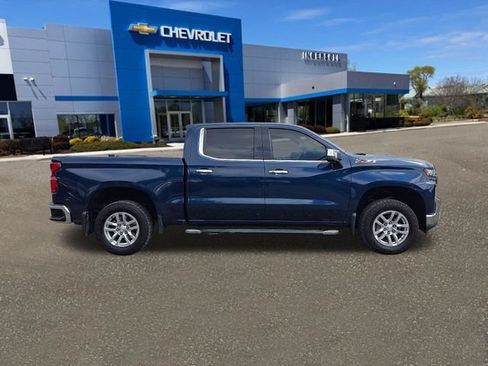 Used 2019 Chevrolet Silverado 1500 LTZ w/ LTZ Convenience Package AWD/4WD image 28