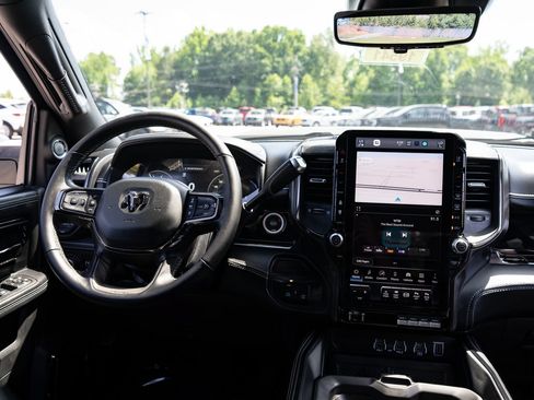 New 2026 RAM 3500 Limited AWD/4WD image 33