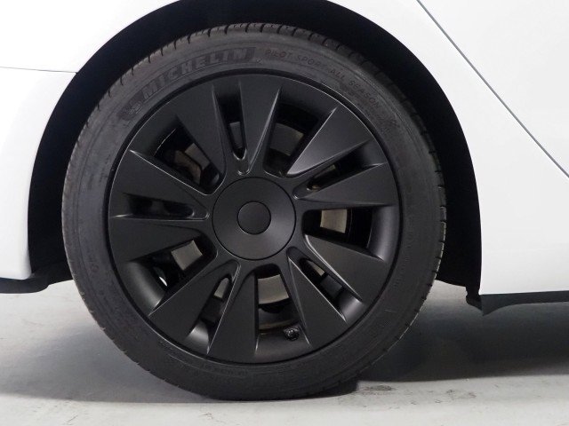 Used 2023 Tesla Model 3 RWD image 43