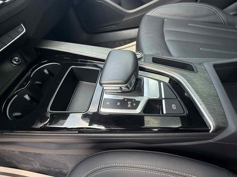 Used 2020 Audi A4 2.0T Premium image 12