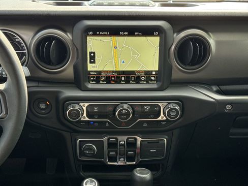 Used 2023 Jeep Wrangler Unlimited w/ 8.4" Radio Group image 29