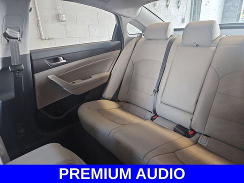 Used 2017 Hyundai Sonata Sport w/ Value Edition Package 02 FWD image 9