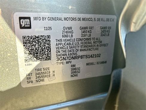 New 2026 Chevrolet Equinox EV LT image 32