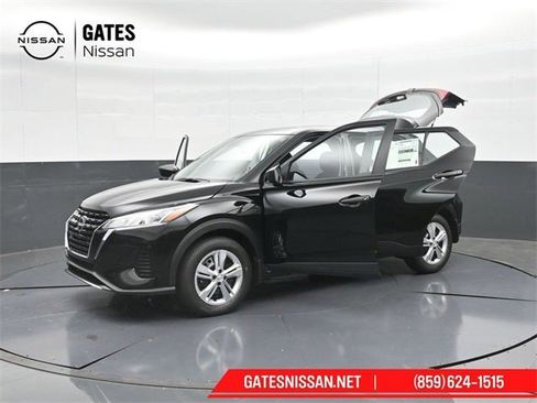 New 2025 Nissan Kicks Play S image 54