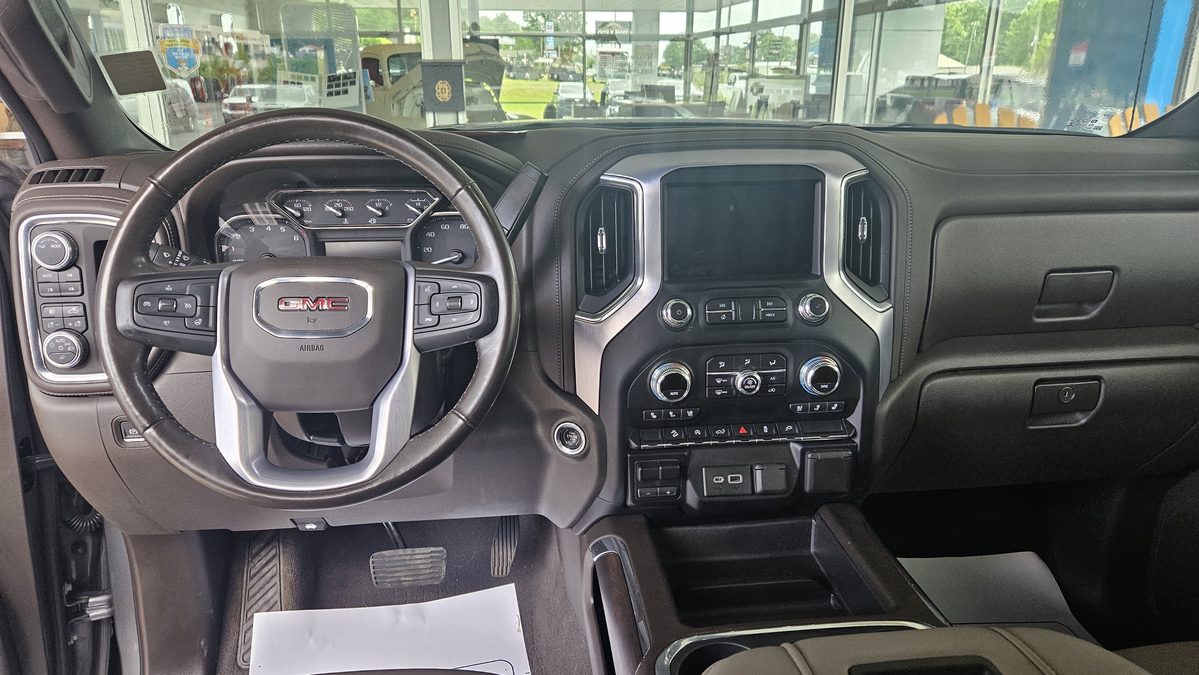 Used 2020 GMC Sierra 1500 SLT w/ SLT Premium Package AWD/4WD image 11