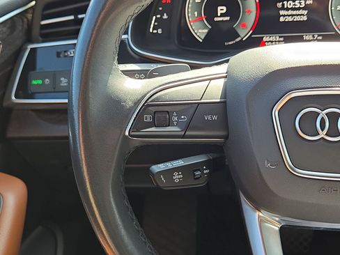 Used 2022 Audi Q8 Premium Plus AWD/4WD image 21