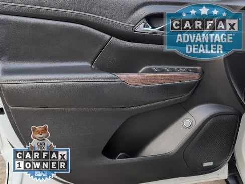 Certified 2023 GMC Acadia Denali image 16