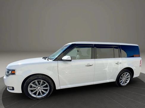 Used 2019 Ford Flex Limited AWD/4WD image 8