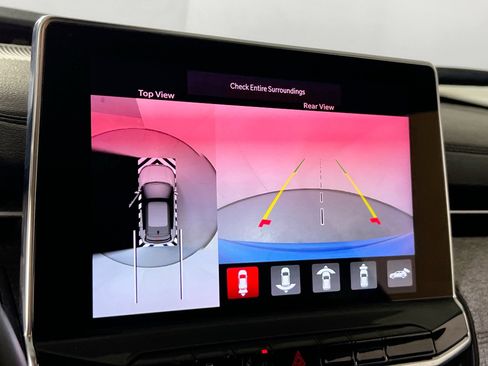 Used 2022 Jeep Compass Latitude w/ Sun and Sound Group image 13