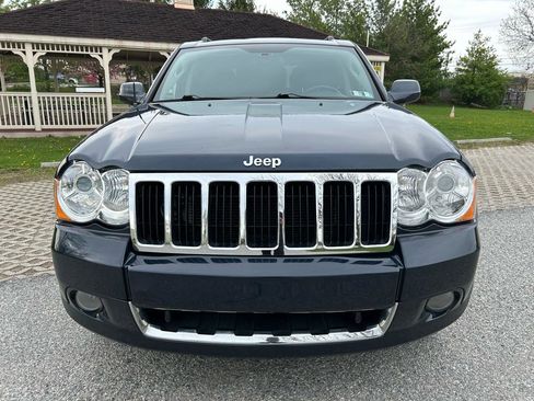 Used 2010 Jeep Grand Cherokee Limited w/ S Limited Group image 2