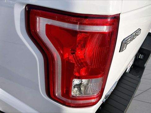 Used 2016 Ford F150 XLT RWD image 28