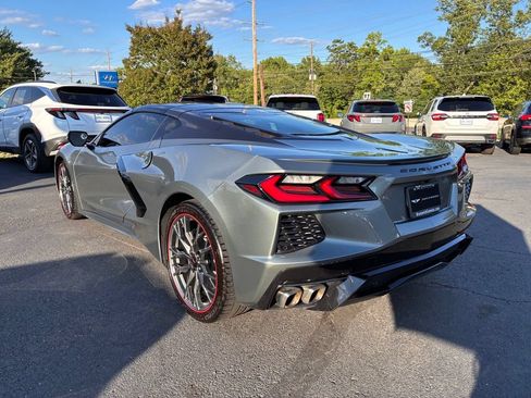 Used 2023 Chevrolet Corvette Stingray Coupe w/ 1LT RWD image 5